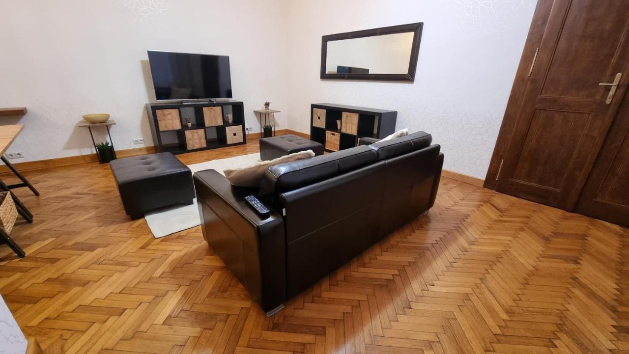 Neuhausz Suite - Ultracentral Temeşvar Dış mekan fotoğraf