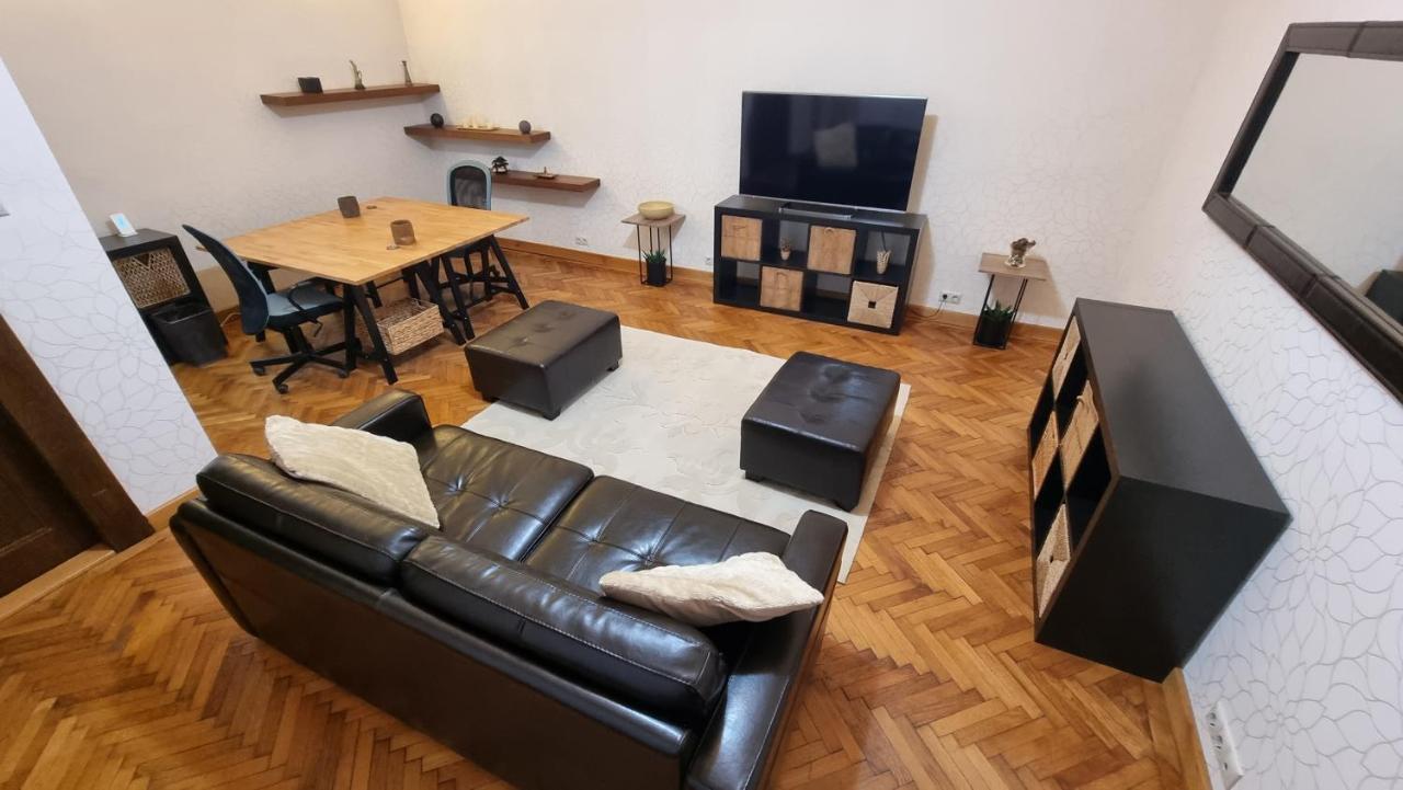 Neuhausz Suite - Ultracentral Temeşvar Dış mekan fotoğraf